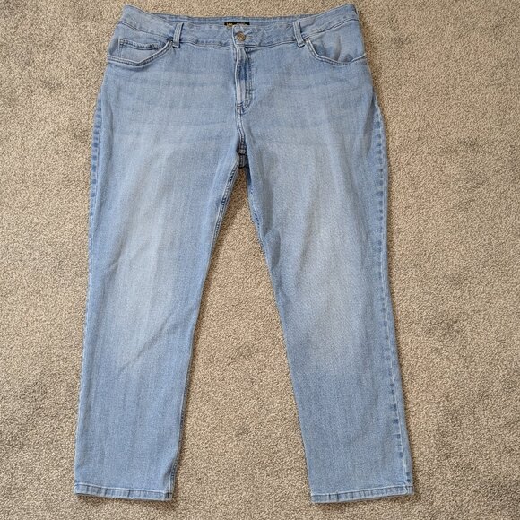 LEE Plus, Straight Leg Mid-Rise Light Blue Stretch Denim Jeans; Size 22W - Picture 1 of 4